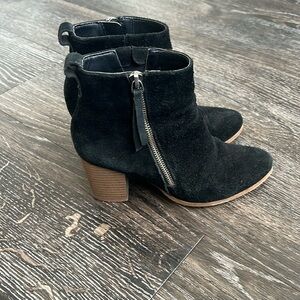 Sam Edelman Black Suede Booties size 6